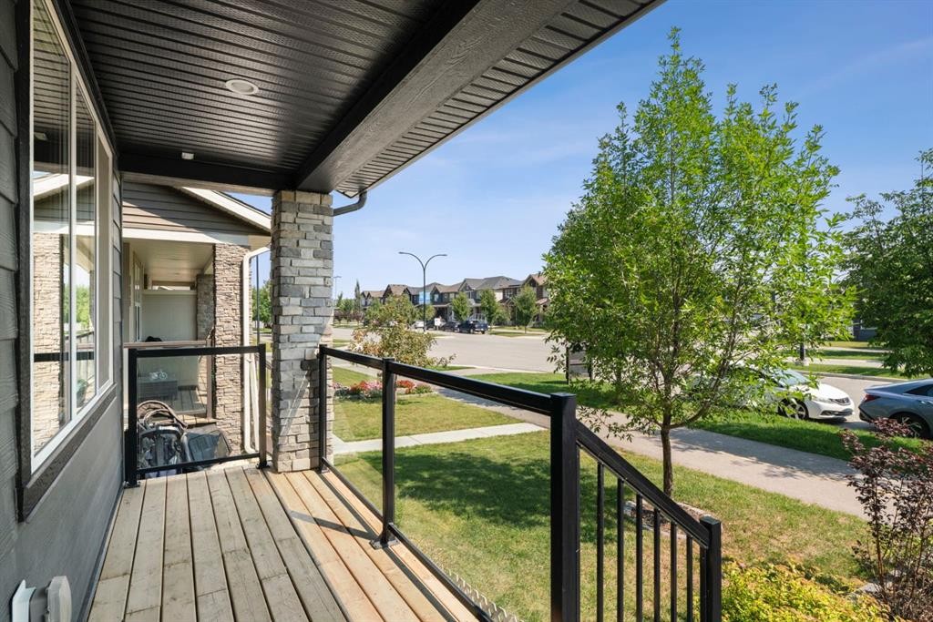 115 Wolf Willow Boulevard Se, Calgary, AB - Outdoor