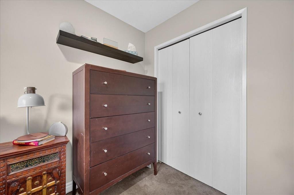 57 Beacham Way Nw, Calgary, AB - Indoor