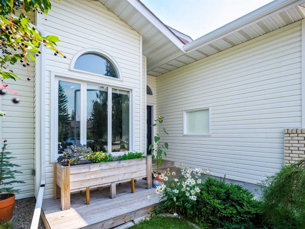 115 Wood Valley Court Sw, Calgary, AB - Outdoor With Deck Patio Veranda With Exterior