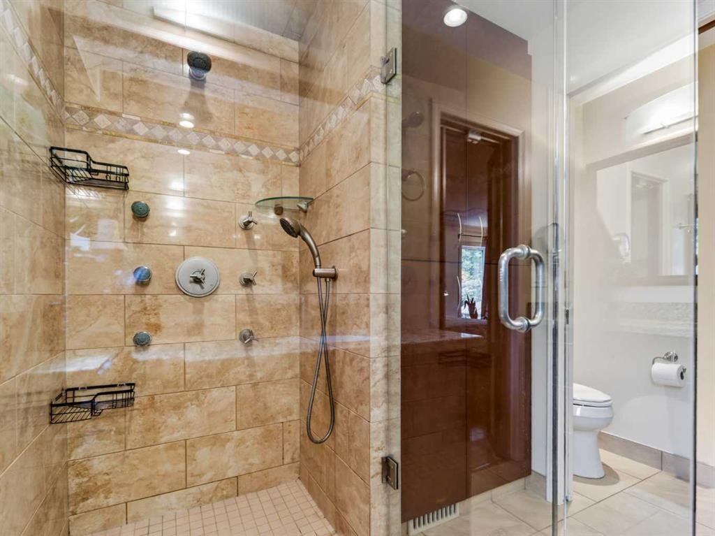 115 Wood Valley Court Sw, Calgary, AB - Indoor Photo Showing Bathroom
