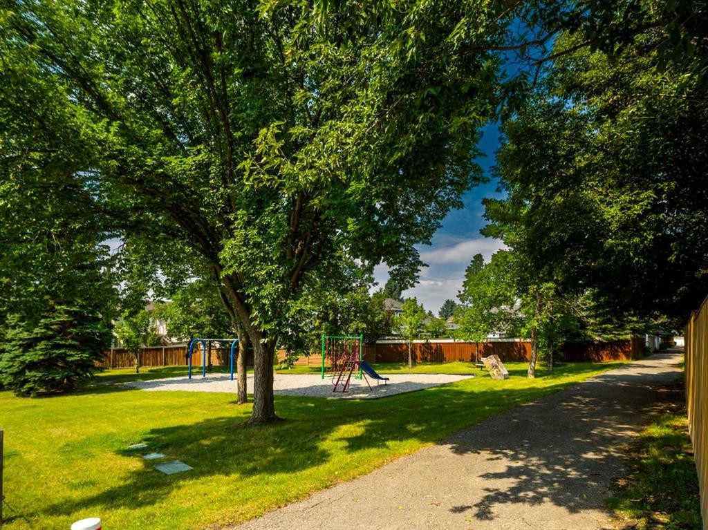 115 Wood Valley Court Sw, Calgary, AB - Outdoor