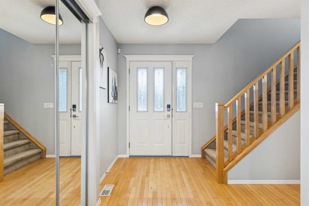 258 West Ranch Place Sw, Calgary, AB - Indoor Photo Showing Other Room