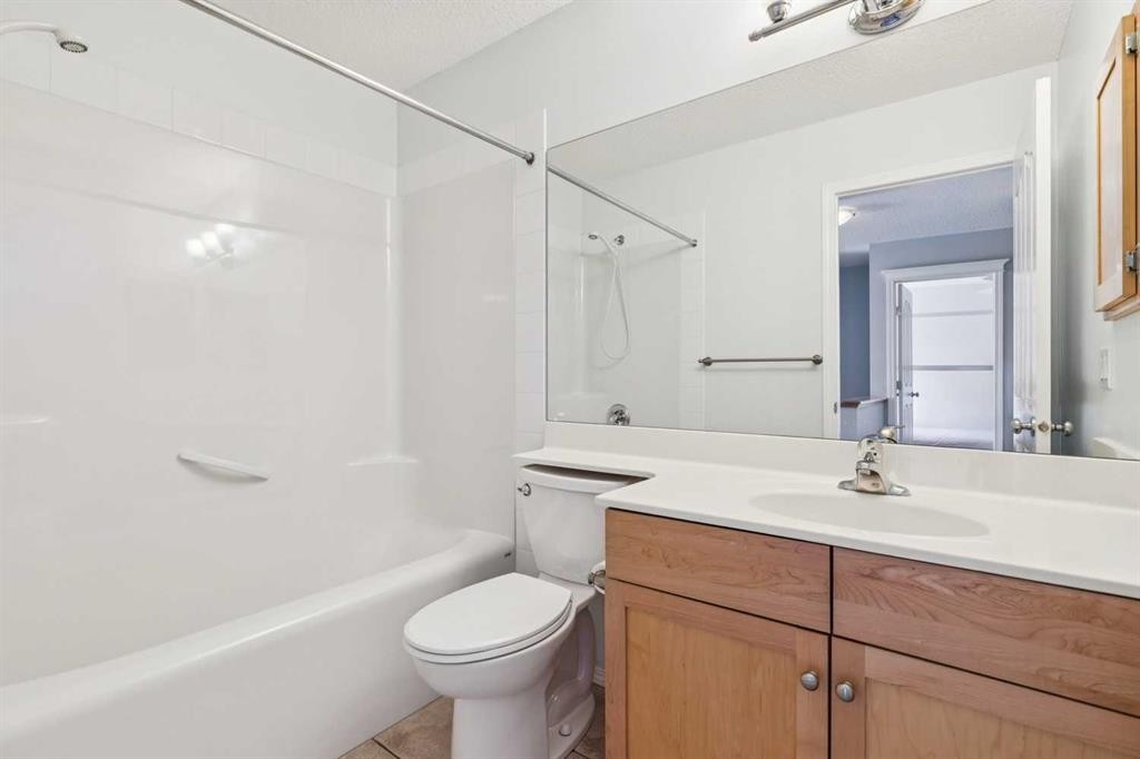 258 West Ranch Place Sw, Calgary, AB - Indoor Photo Showing Bathroom