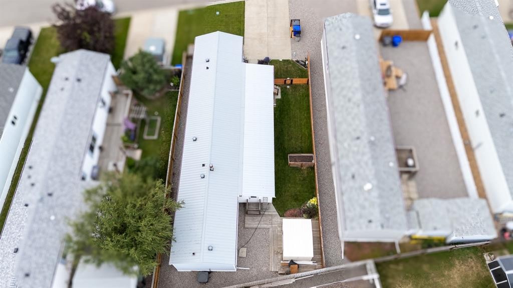 25 Westover Crescent West, Claresholm, AB - Outdoor