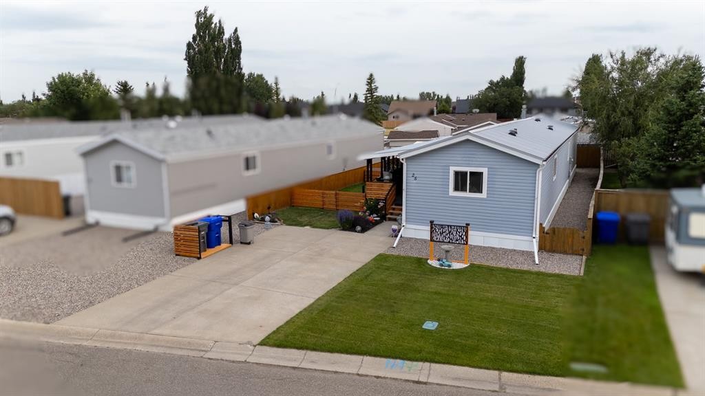 25 Westover Crescent West, Claresholm, AB - Outdoor
