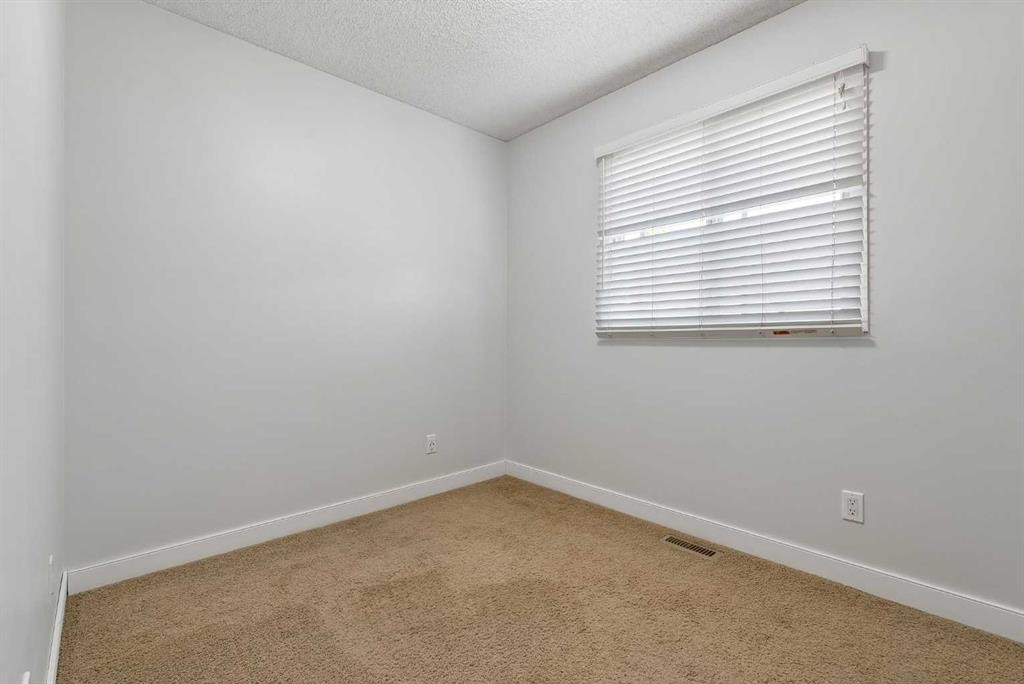 205 15 Avenue Ne, Calgary, AB