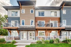 2-111 Rainbow Falls Gate Chestermere, AB T1X 0Z4