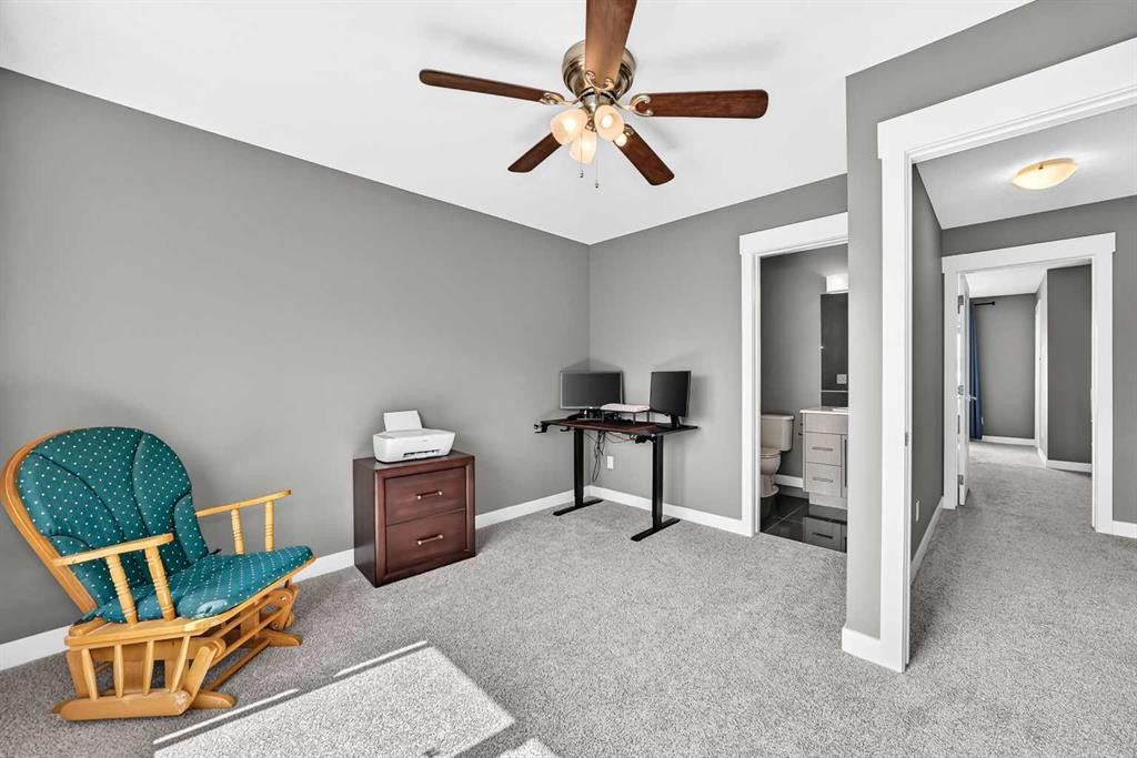 2-111 Rainbow Falls Gate, Chestermere, AB