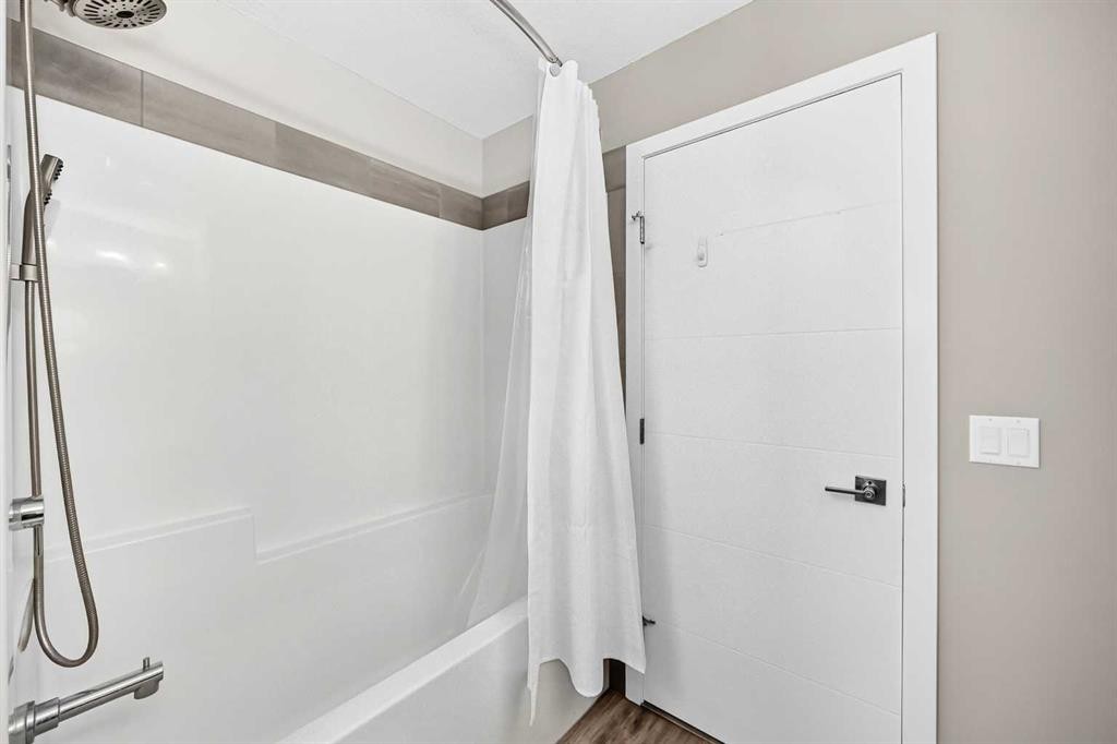 203-120 Redstone Walk Ne, Calgary, AB - Indoor