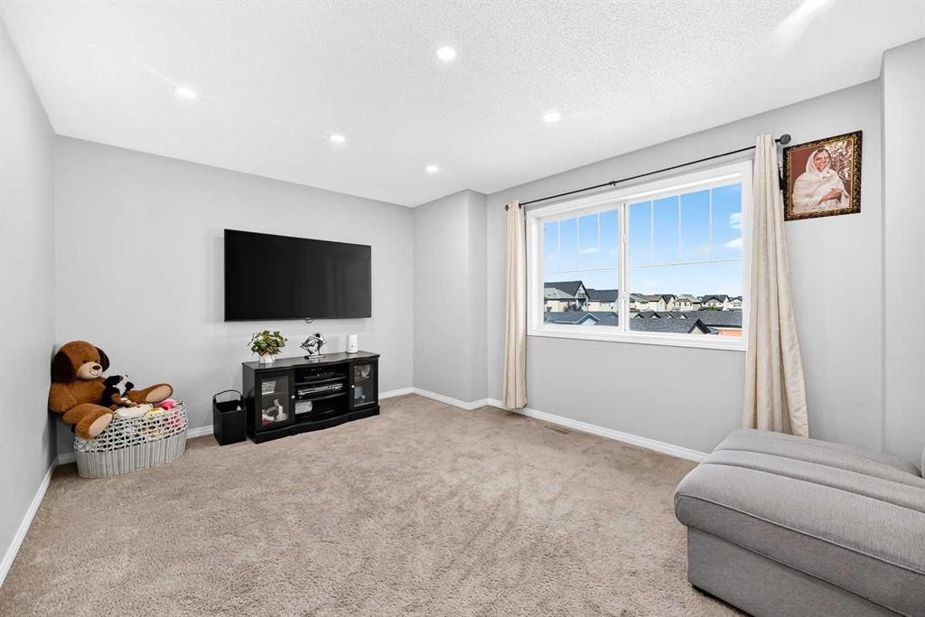 8 Skyview Point Terrace Ne, Calgary, AB - Indoor