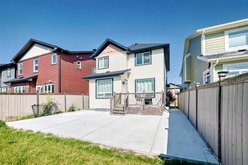 8 Skyview Point Terrace Ne, Calgary, AB - Outdoor