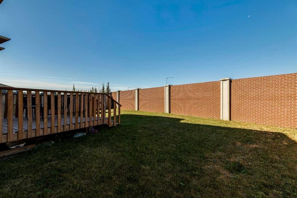 215 Redstone Heights Ne, Calgary, AB - Outdoor
