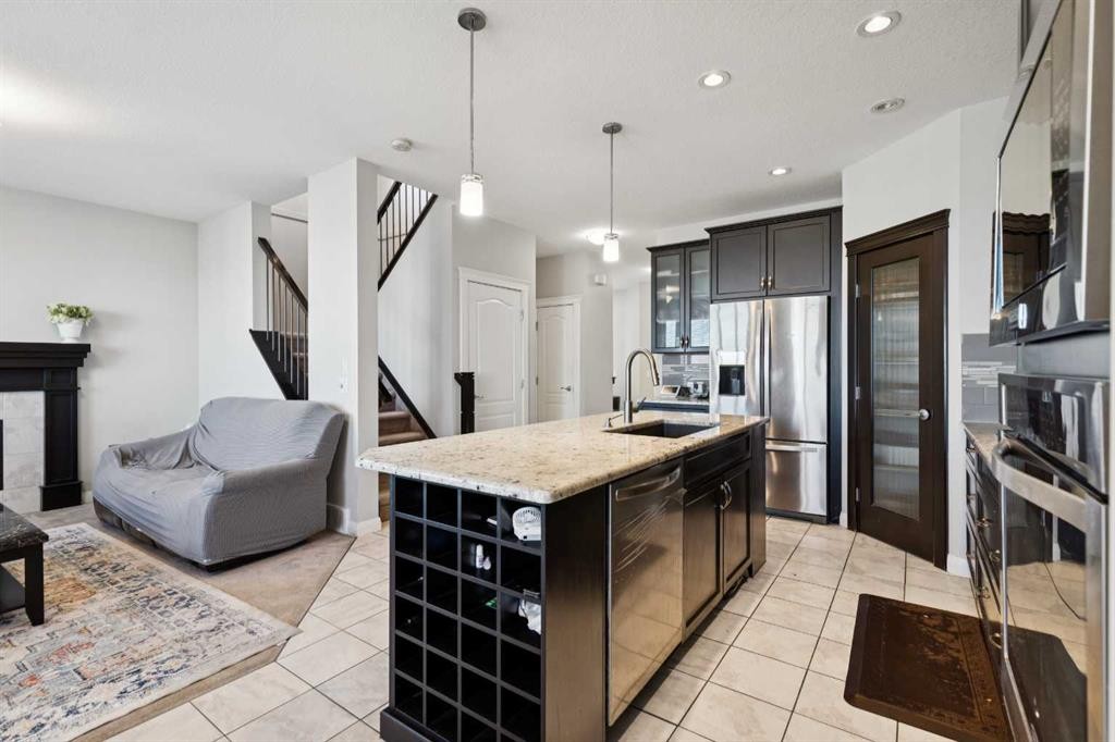 215 Redstone Heights Ne, Calgary, AB - Indoor Photo Showing Kitchen With Stainless Steel Kitchen With Upgraded Kitchen