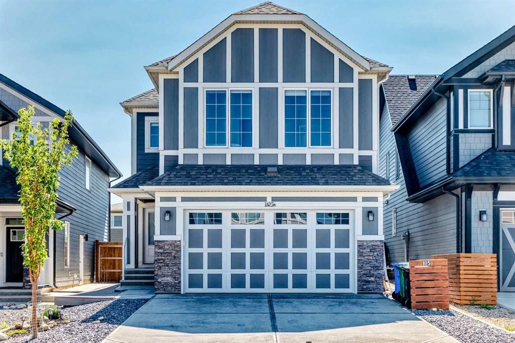 105 Magnolia Manor Se, Calgary, AB - Outdoor With Facade