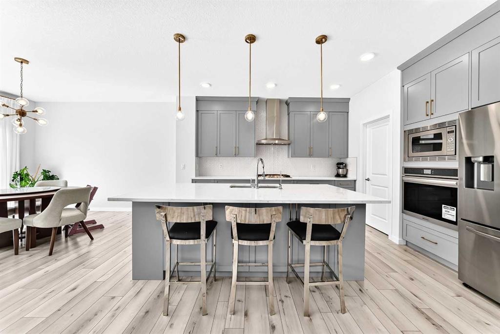 105 Magnolia Manor Se, Calgary, AB - Indoor
