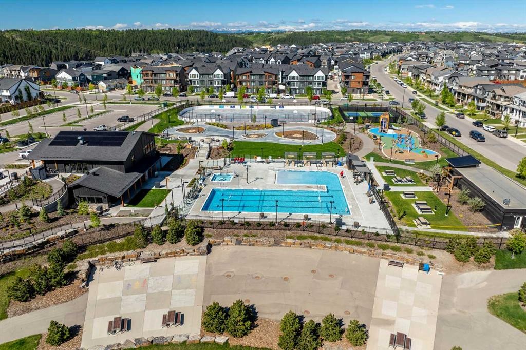 182 Rowley Gate Nw, Calgary, AB - Outdoor With View
