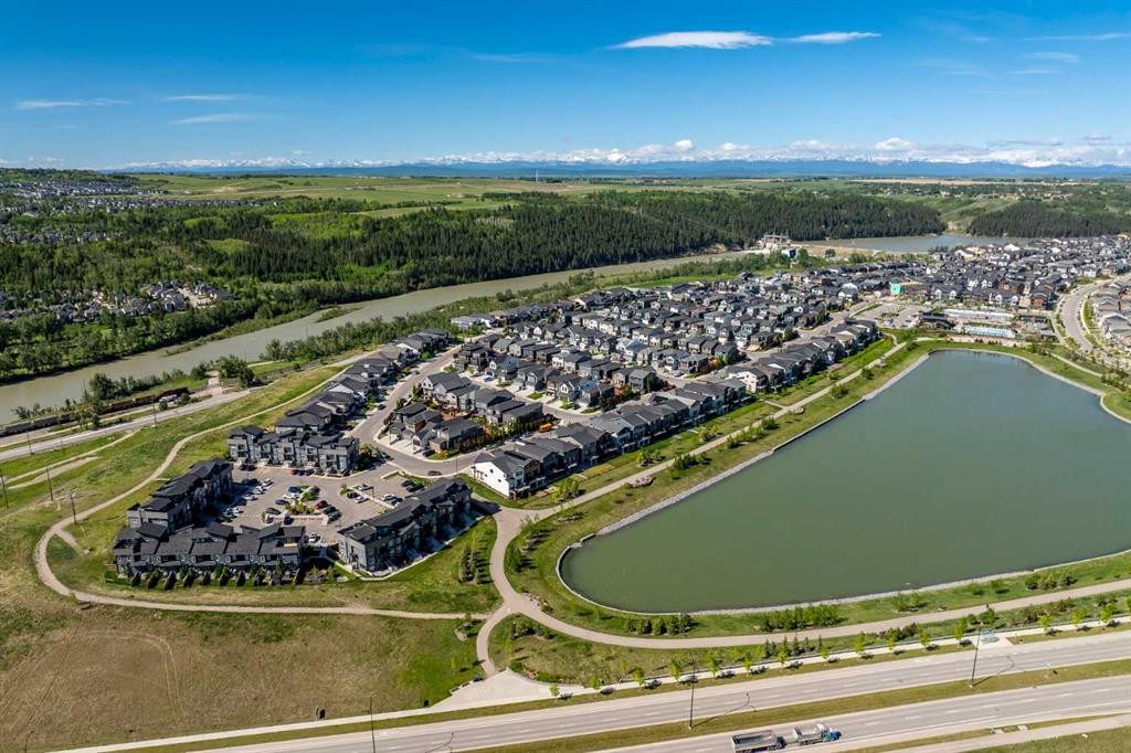 182 Rowley Gate Nw, Calgary, AB - Outdoor With View