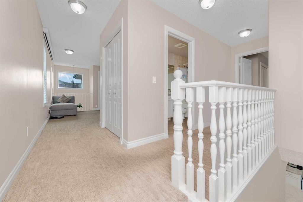 135 Kincora Drive Nw, Calgary, AB - Indoor