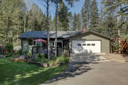 51 Echlin Drive Bragg Creek, AB T0L 0K0