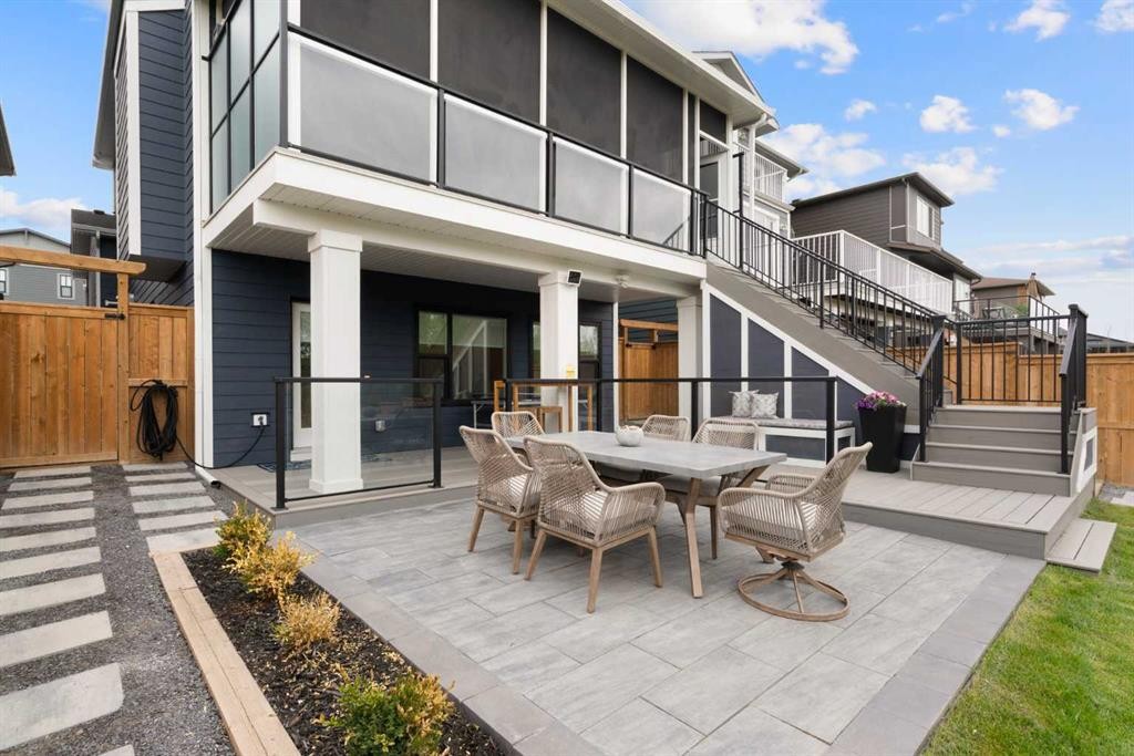 500 Cranbrook Gardens Se, Calgary, AB - Outdoor With Deck Patio Veranda