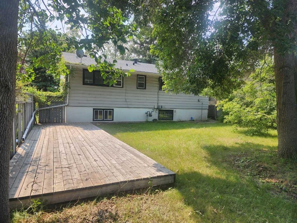 2408 23 Avenue Sw, Calgary, AB - Outdoor