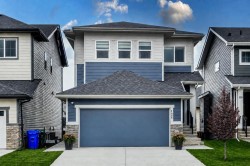 124 Heritage Boulevard Cochrane, AB T4C 3G8