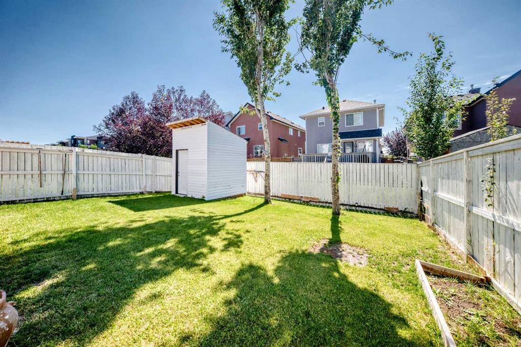 218 Saddlefield Place Ne, Calgary, AB - Outdoor