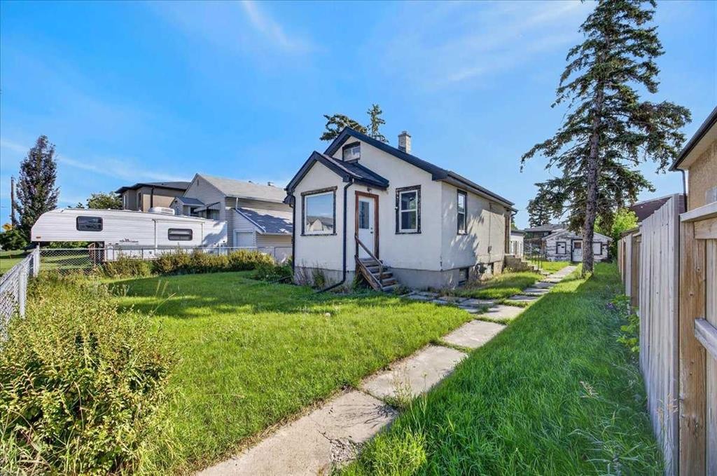 7438 Ogden Road Se, Calgary, AB