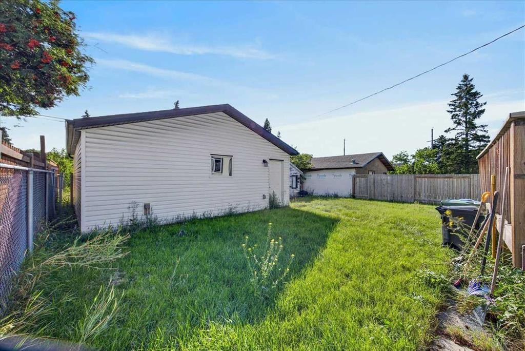 7438 Ogden Road Se, Calgary, AB