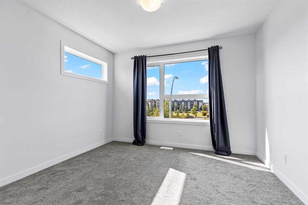 30 Evanscrest Manor Nw, Calgary, AB