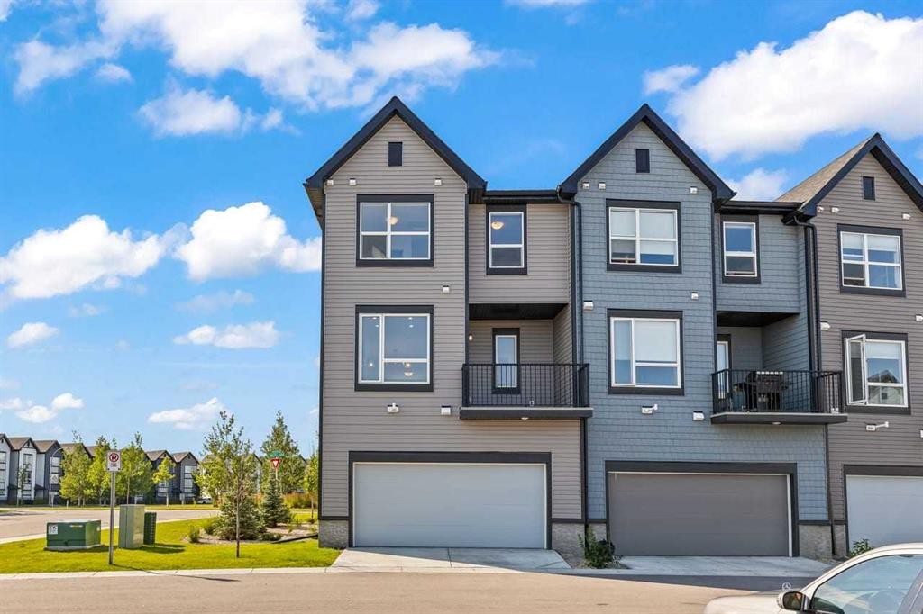 30 Evanscrest Manor Nw, Calgary, AB