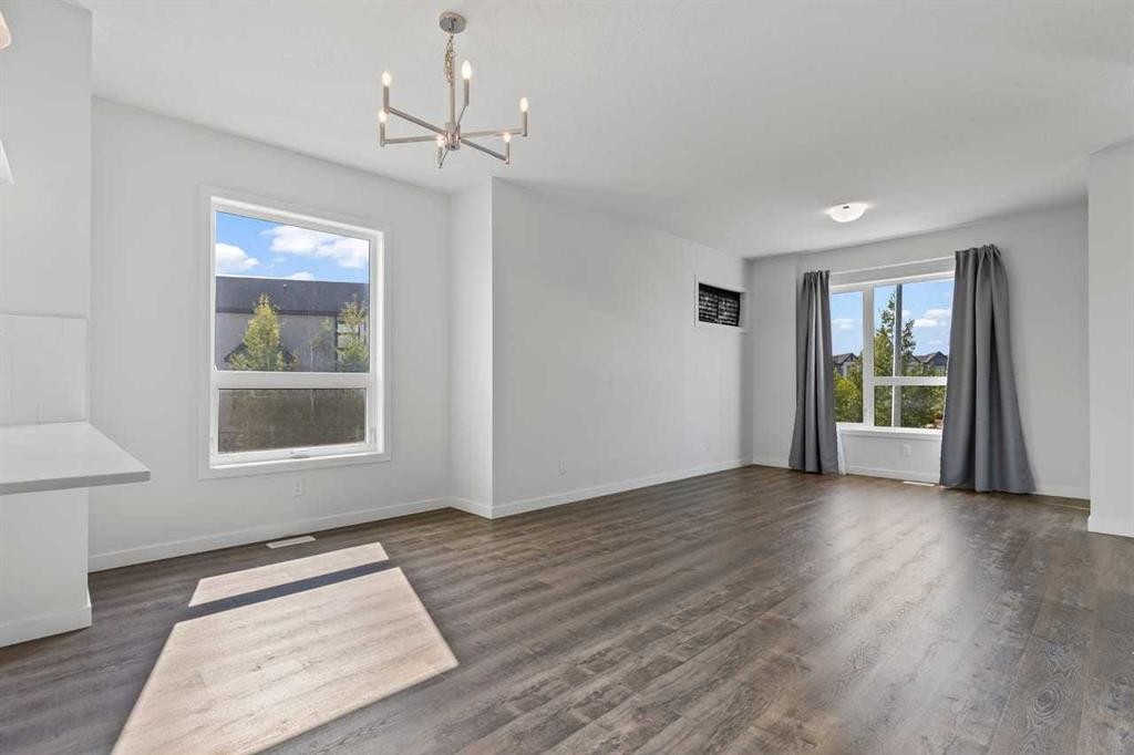 30 Evanscrest Manor Nw, Calgary, AB
