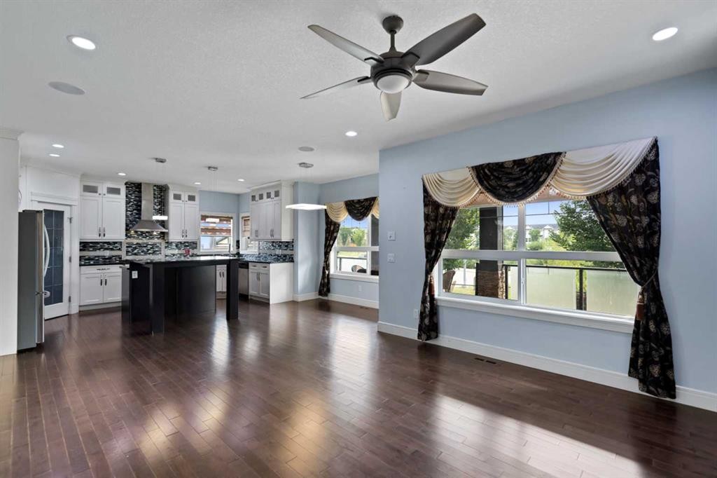 21 Saddlelake Lane Ne, Calgary, AB - Indoor
