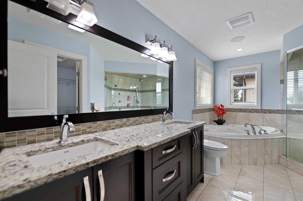 21 Saddlelake Lane Ne, Calgary, AB - Indoor Photo Showing Bathroom
