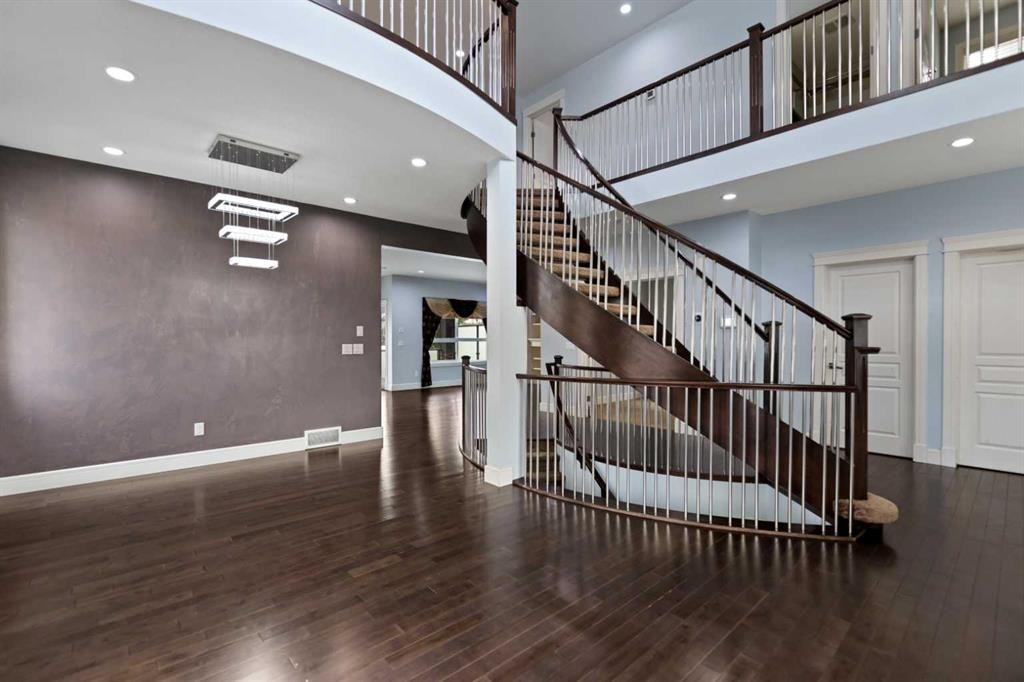 21 Saddlelake Lane Ne, Calgary, AB - Indoor Photo Showing Other Room