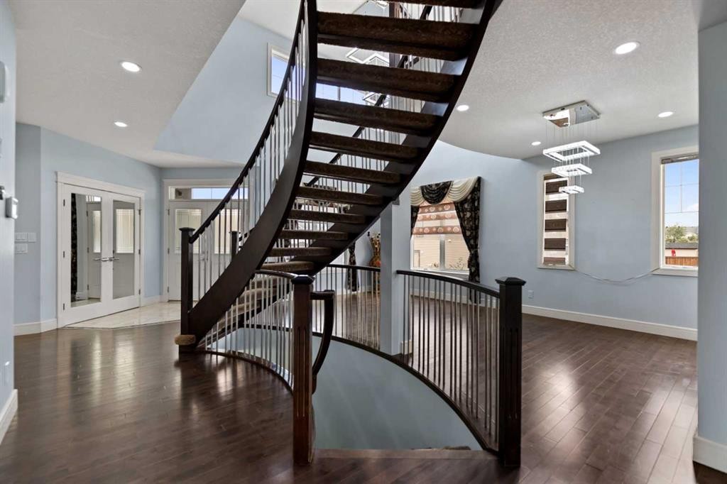 21 Saddlelake Lane Ne, Calgary, AB - Indoor Photo Showing Other Room