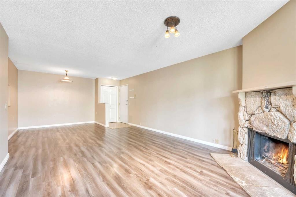111-10120 Brookpark Boulevard Sw, Calgary, AB
