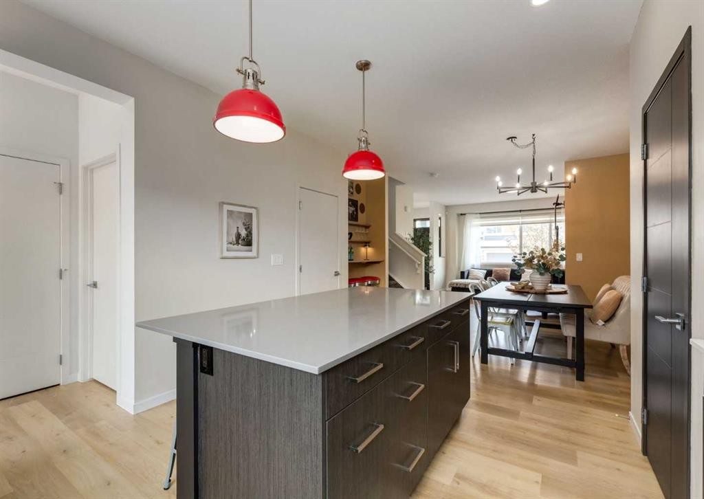 71 Seton Gardens Se, Calgary, AB - Indoor Photo Showing Kitchen