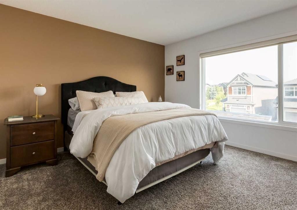 71 Seton Gardens Se, Calgary, AB - Indoor Photo Showing Bedroom