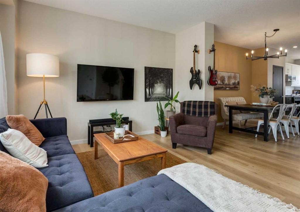 71 Seton Gardens Se, Calgary, AB - Indoor Photo Showing Living Room