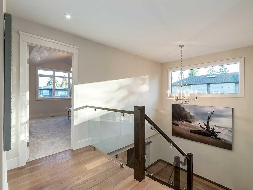 3308 Rutland Road Sw, Calgary, AB - Indoor Photo Showing Other Room
