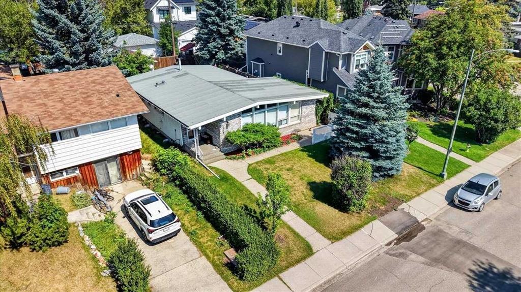 3308 Rutland Road Sw, Calgary, AB - Outdoor