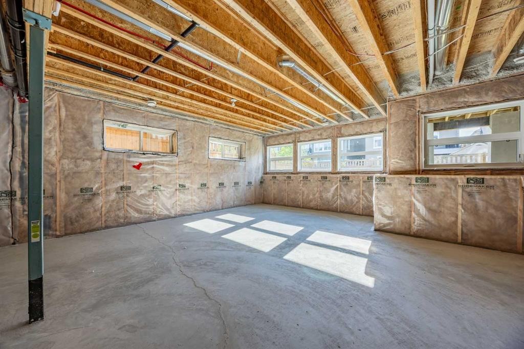 29 Aspen Summit Point Sw, Calgary, AB - Indoor Photo Showing Basement