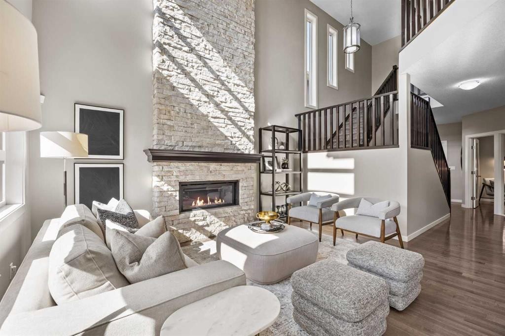 29 Aspen Summit Point Sw, Calgary, AB - Indoor Photo Showing Living Room With Fireplace