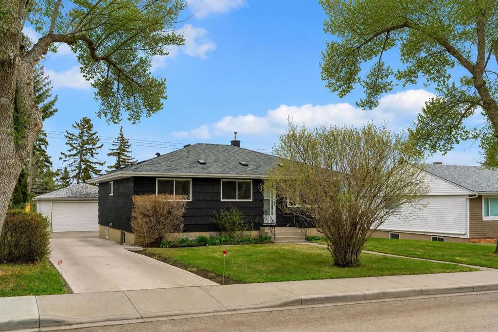 254 Hendon Drive Nw, Calgary, AB - Outdoor