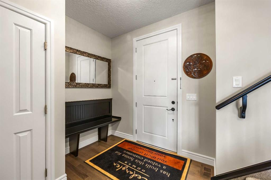 183 Aspen Acres Manor Sw, Calgary, AB - Indoor Photo Showing Other Room