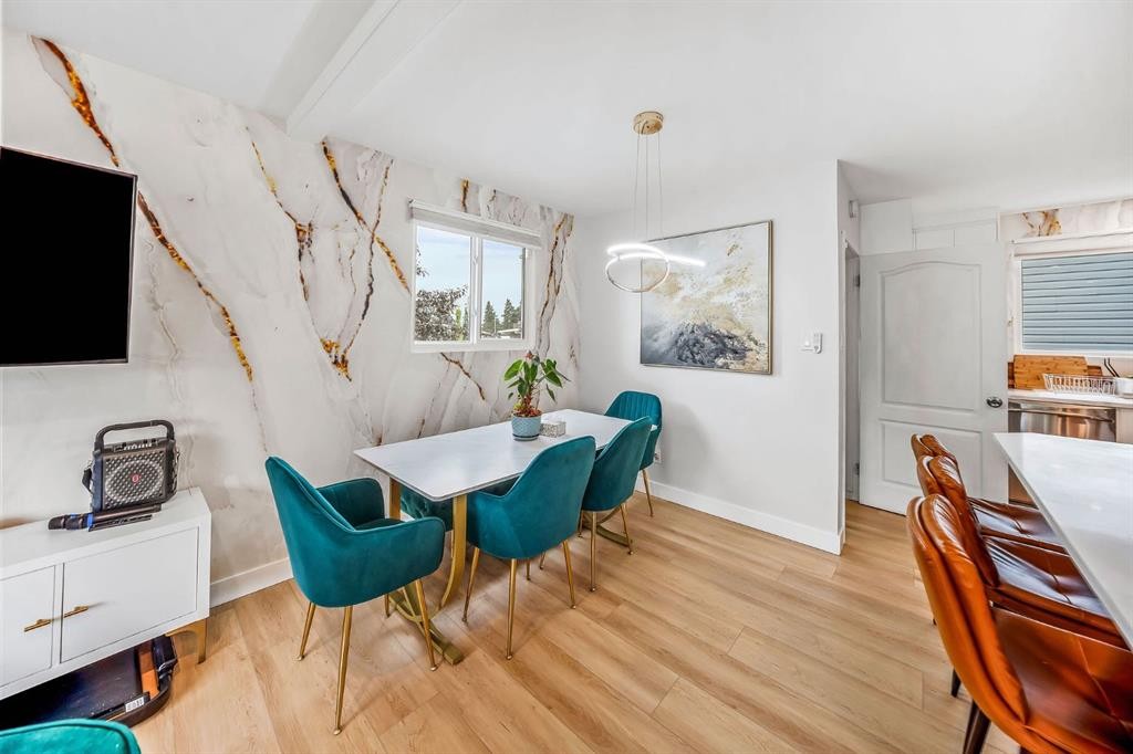 703 Millar Road Ne, Calgary, AB - Indoor Photo Showing Dining Room