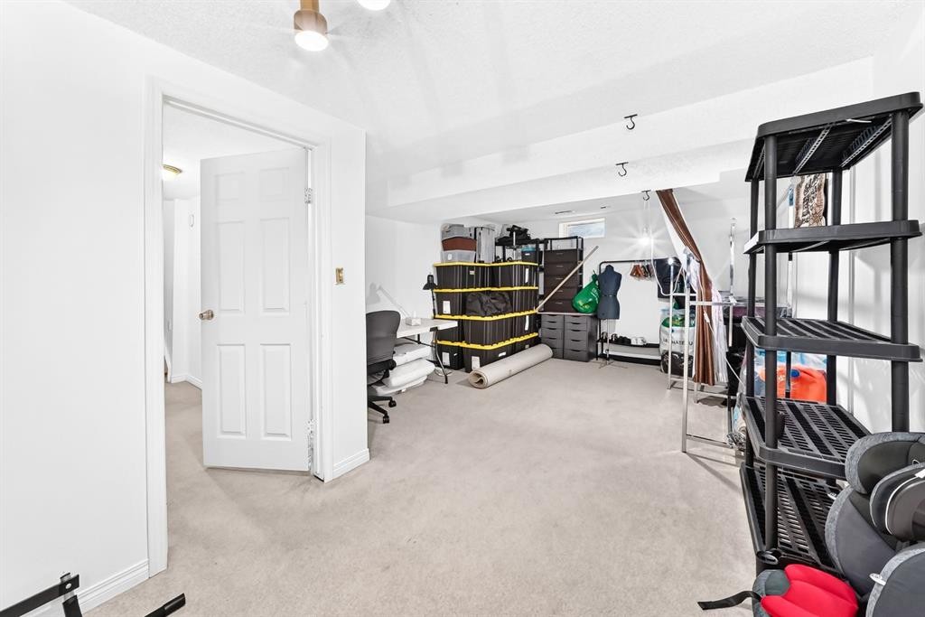 983 Rundlecairn Way Ne, Calgary, AB - Indoor