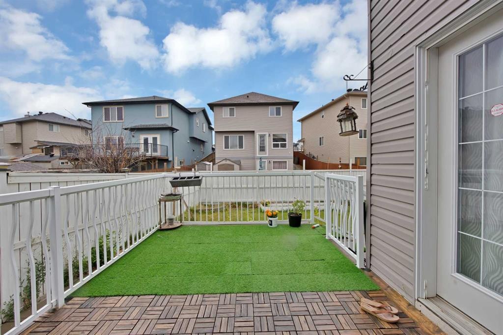 77 Saddleland Drive Ne, Calgary, AB - Outdoor With Exterior
