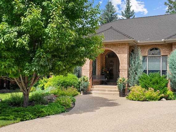 39 Baycrest Court Sw, Calgary, AB